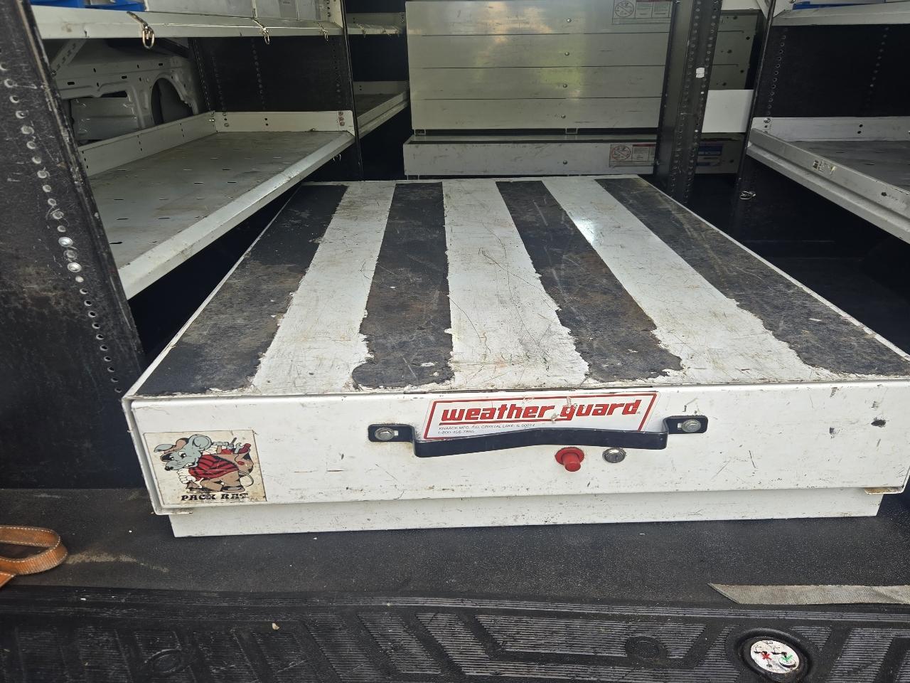 Ford Transit 350 Van Low Roof w/Sliding Pass. 148-in. WB 2017