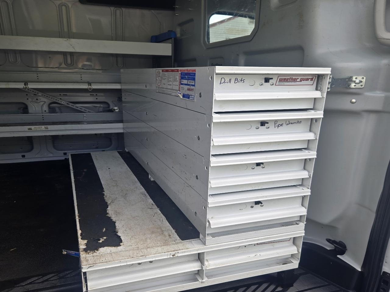 Ford Transit 350 Van Low Roof w/Sliding Pass. 148-in. WB 2017