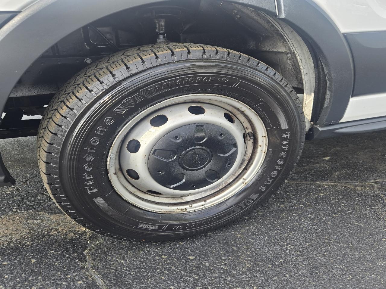 Ford Transit 350 Van Low Roof w/Sliding Pass. 148-in. WB 2017