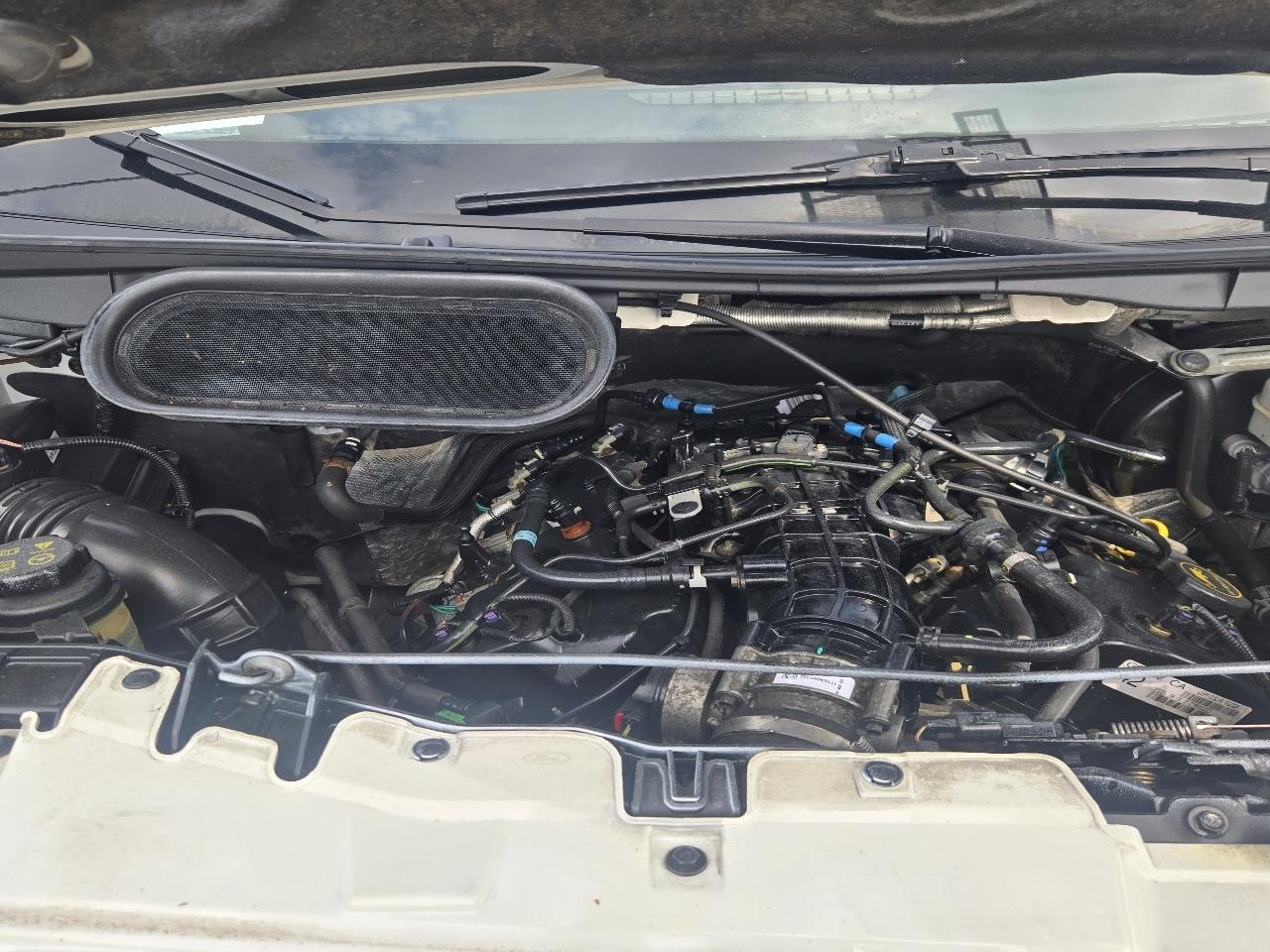 Ford Transit 350 Van Low Roof w/Sliding Pass. 148-in. WB 2017