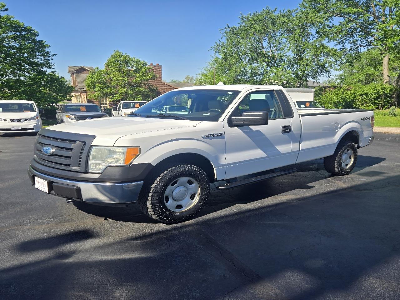 Ford F-150 XL 8-ft. Bed 4WD 2009
