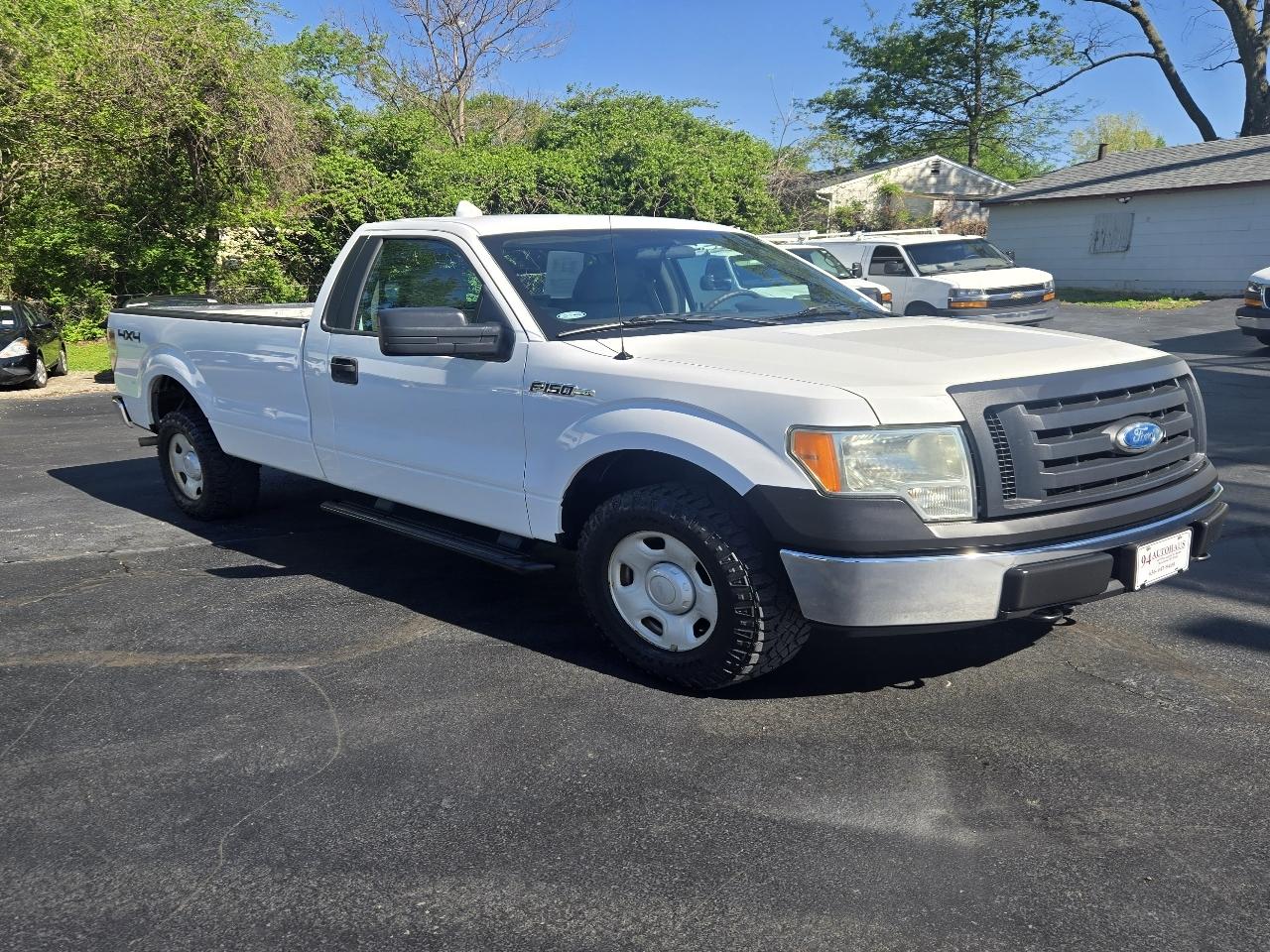 Ford F-150 XL 8-ft. Bed 4WD 2009