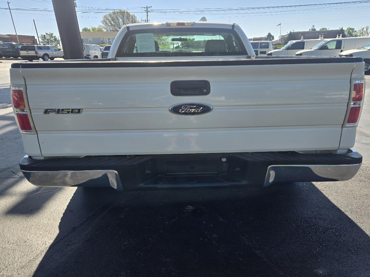 Ford F-150 XL 8-ft. Bed 4WD 2009