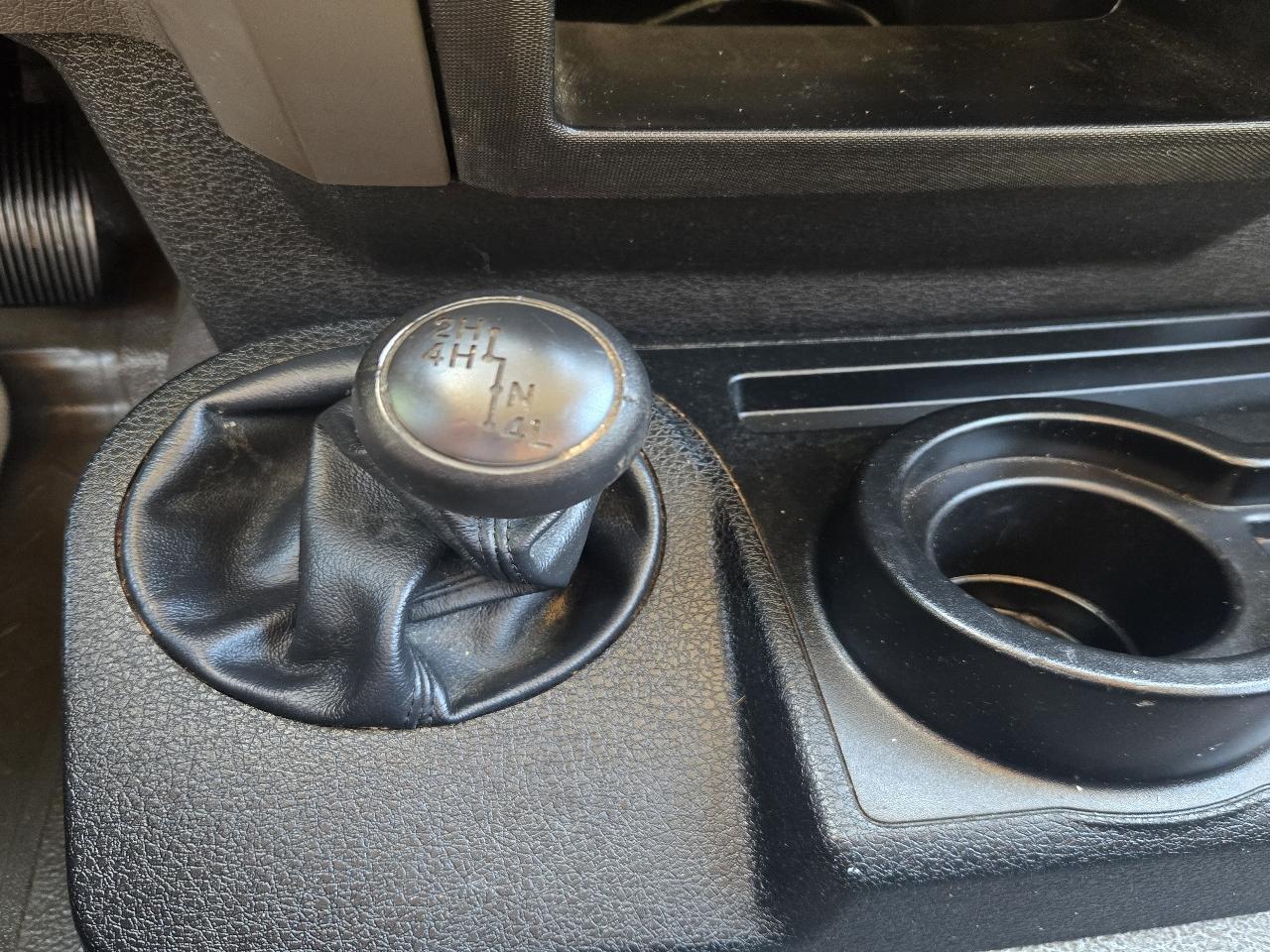 Ford F-150 XL 8-ft. Bed 4WD 2009