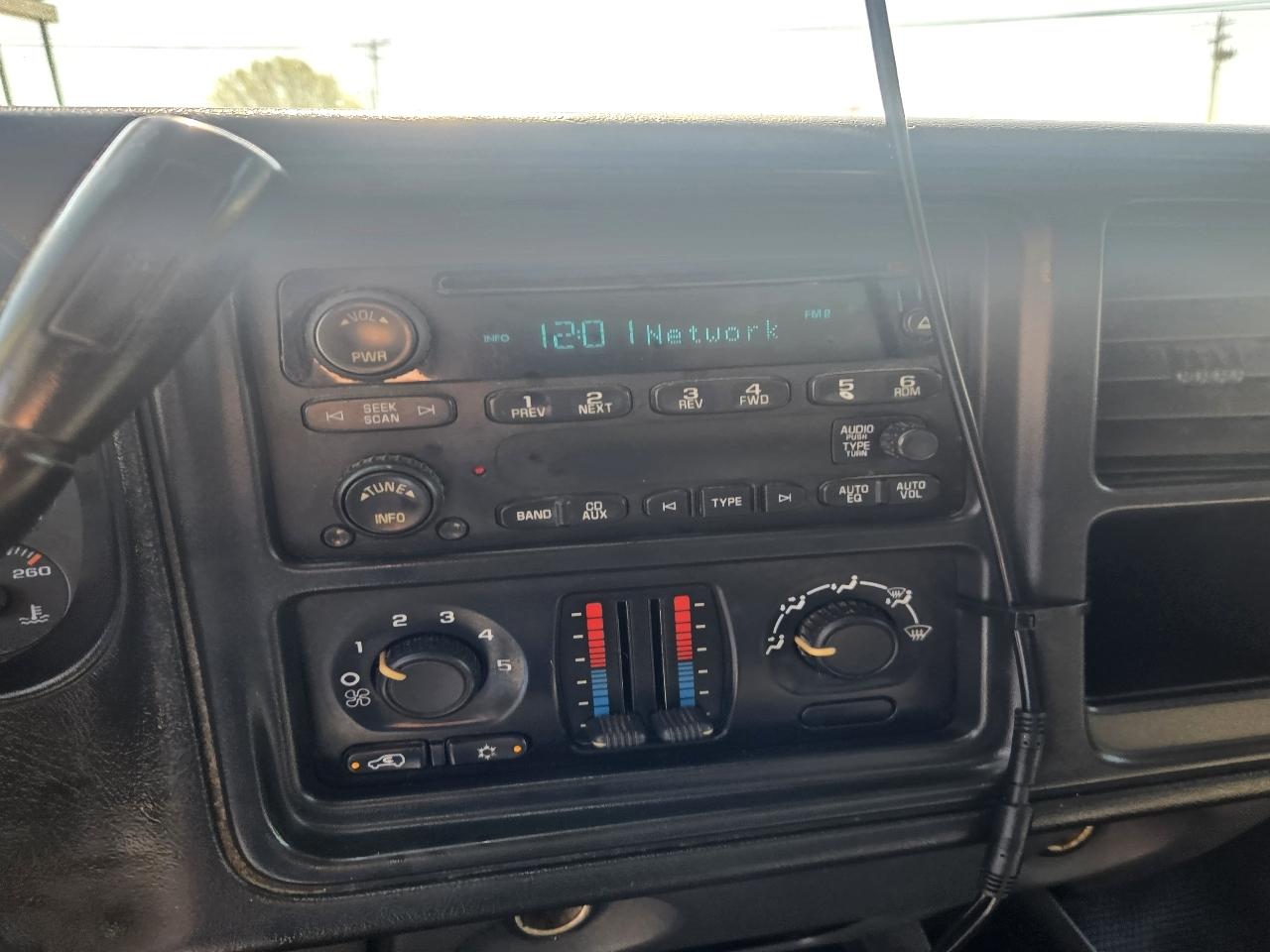 Chevrolet Silverado 1500 Work Truck Long Bed 2WD 2006