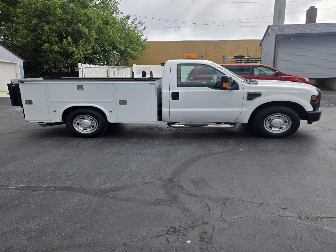 Ford F-250 SD XL 2WD 2010