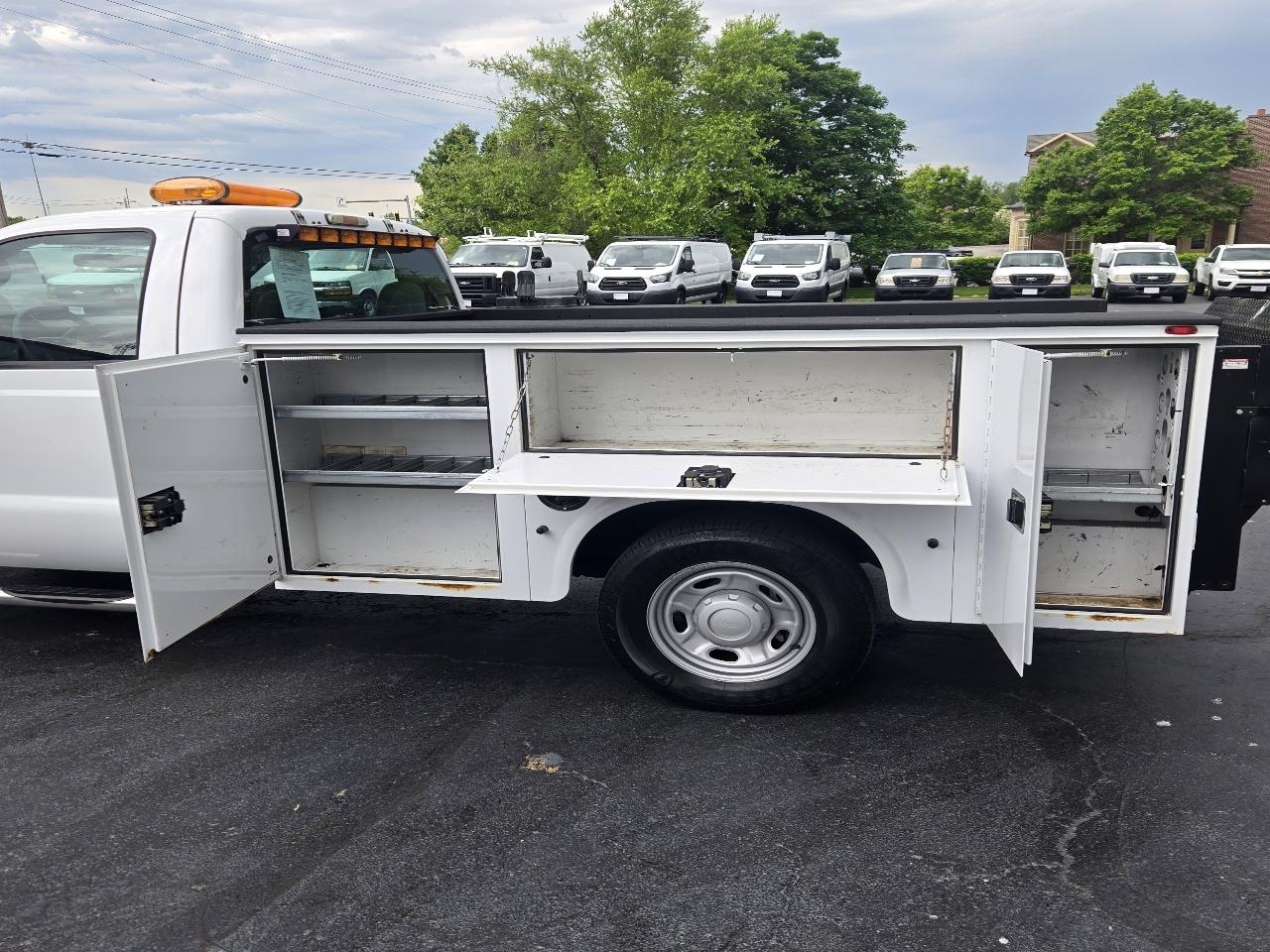 Ford F-250 SD XL 2WD 2010