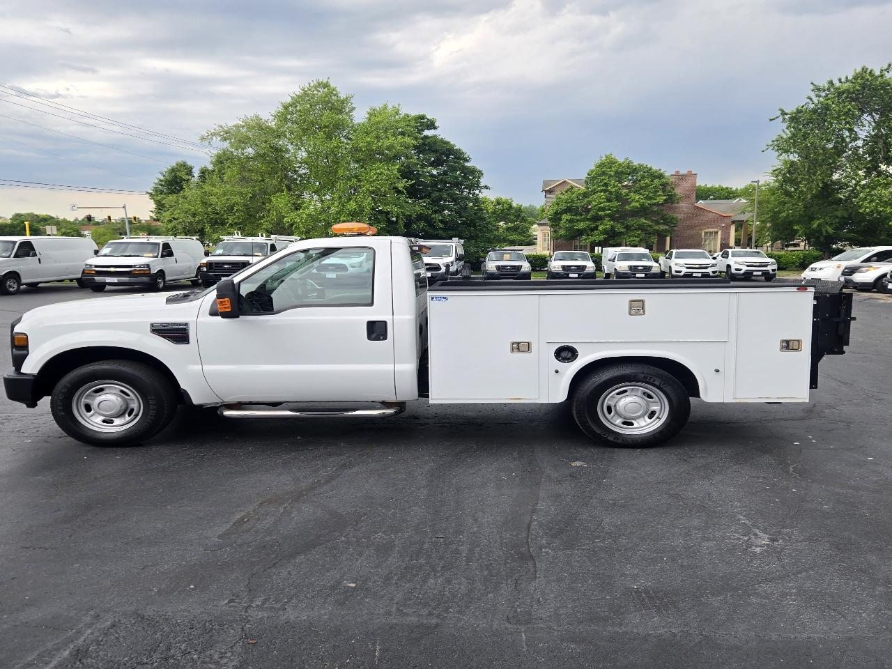 Ford F-250 SD XL 2WD 2010