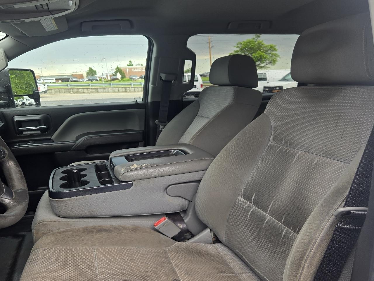 Chevrolet Silverado 3500HD Work Truck Crew Cab 2WD 2017