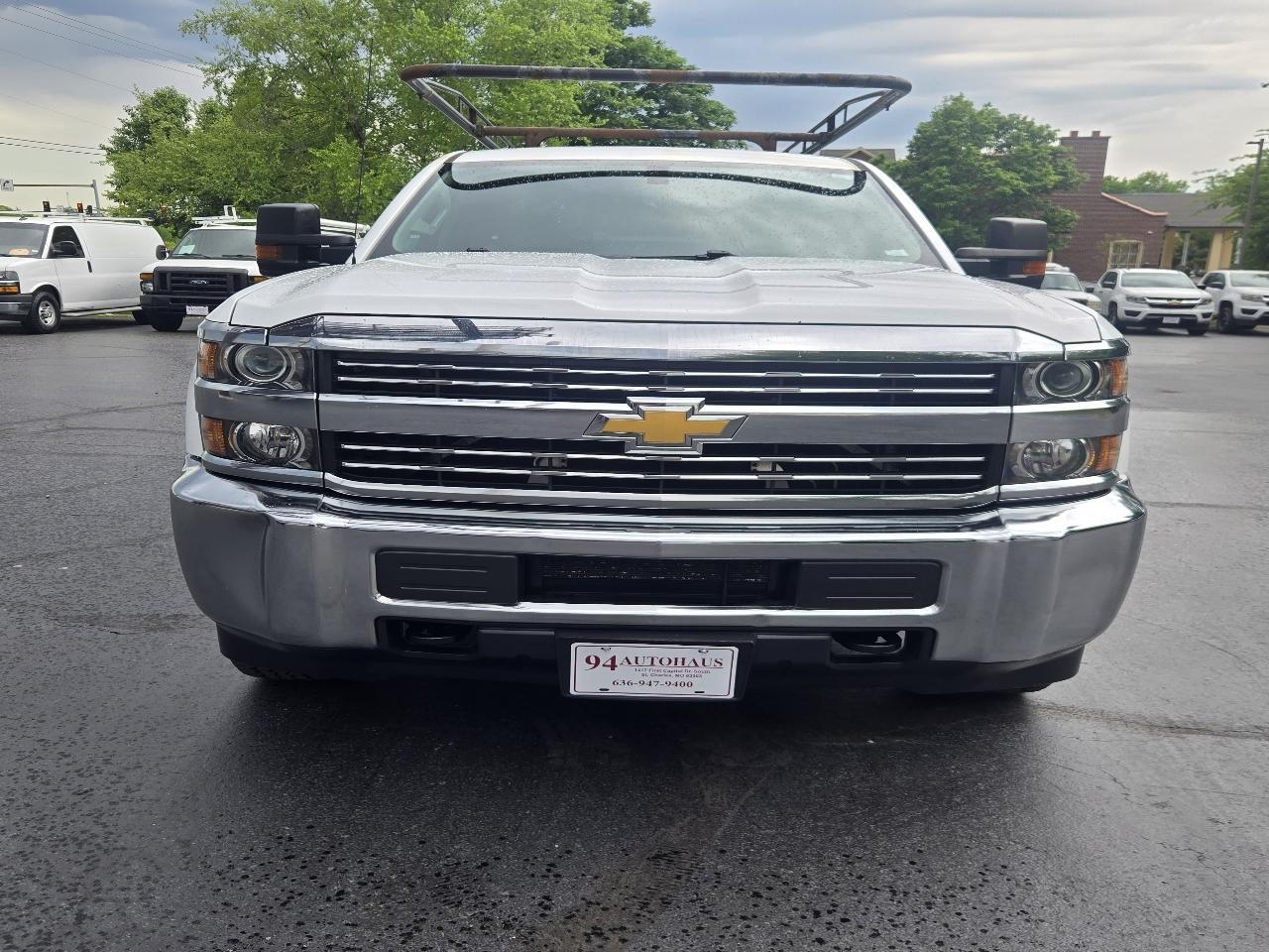 Chevrolet Silverado 3500HD Work Truck Crew Cab 2WD 2017