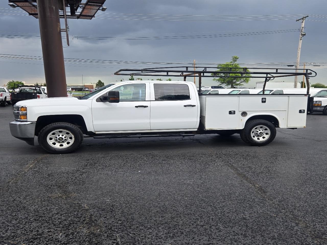 Chevrolet Silverado 3500HD Work Truck Crew Cab 2WD 2017
