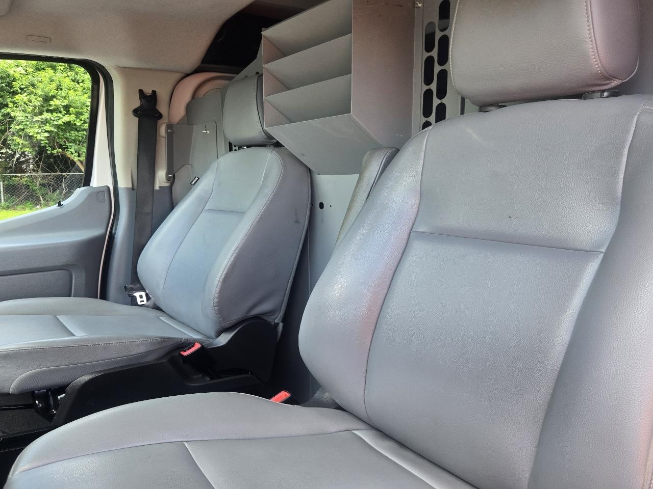 Ford Transit 350 Van Low Roof 60/40 Pass. 148-in. WB 2017