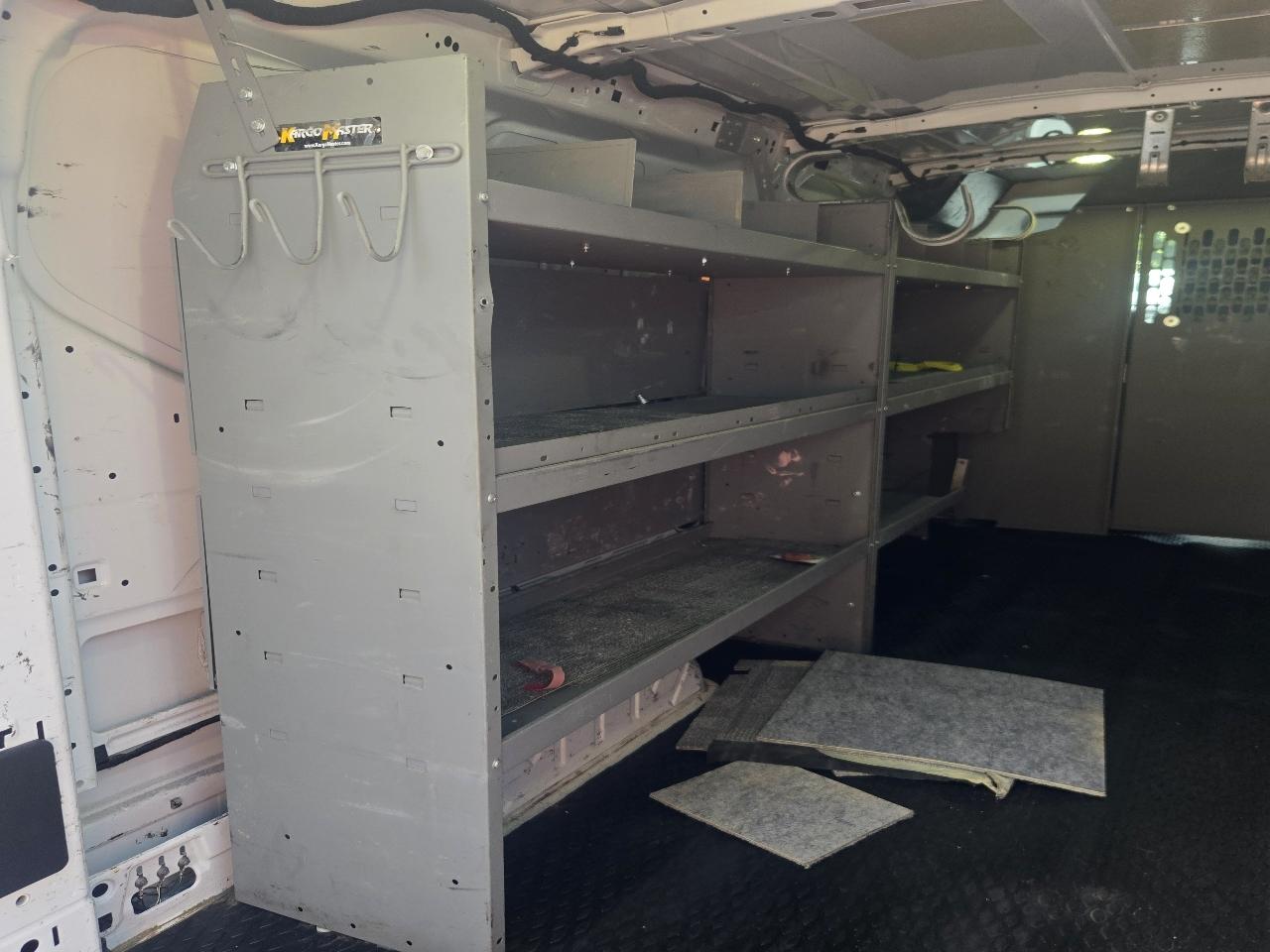 Ford Transit 350 Van Low Roof 60/40 Pass. 148-in. WB 2017