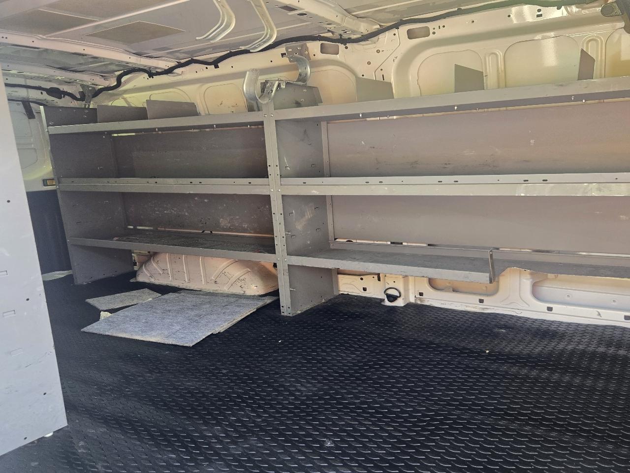 Ford Transit 350 Van Low Roof 60/40 Pass. 148-in. WB 2017