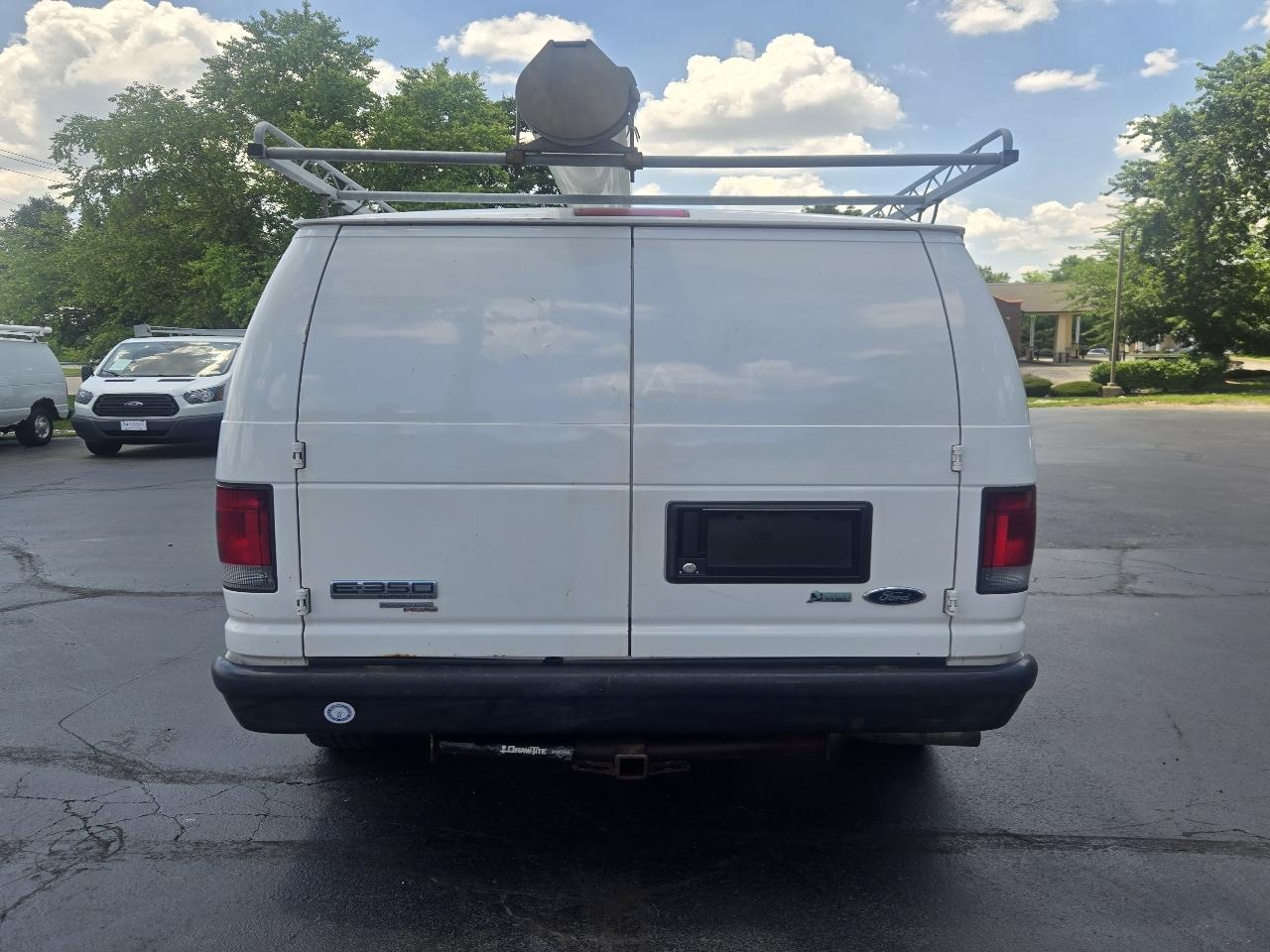 Ford Econoline E-350 Super Duty 2013