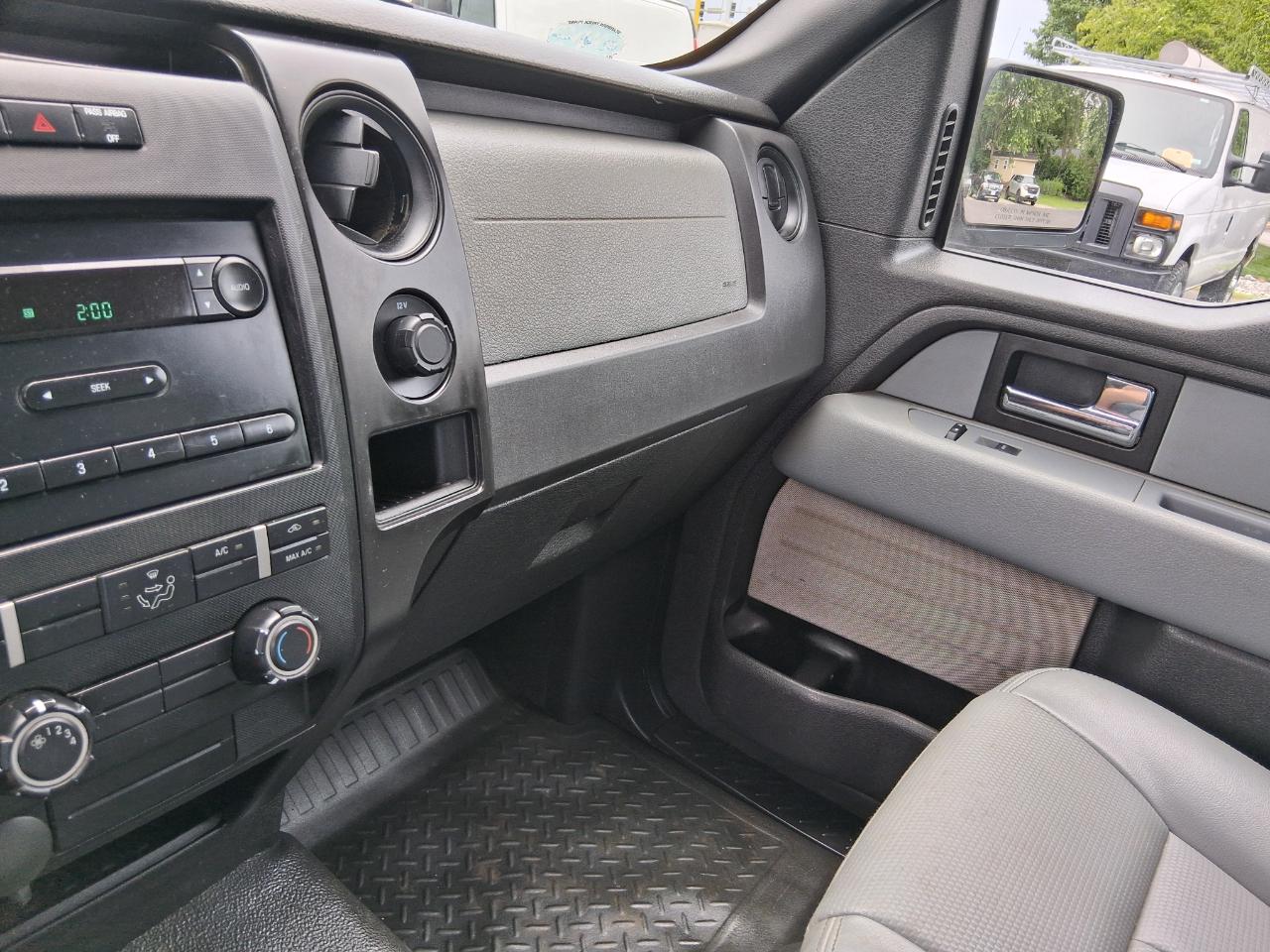 Ford F-150 Lariat SuperCab 6.5-ft. Bed 2WD 2014