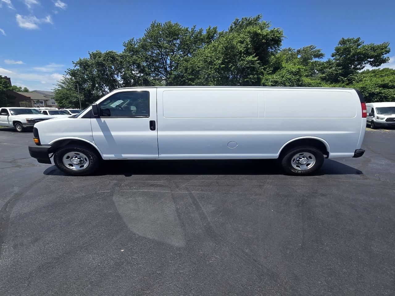 Chevrolet Express 3500 Cargo Extended 2017