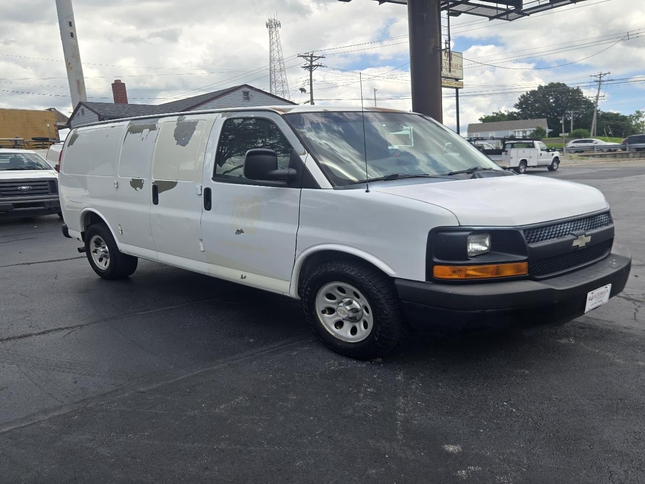 Chevrolet Express 1500 Cargo 2012