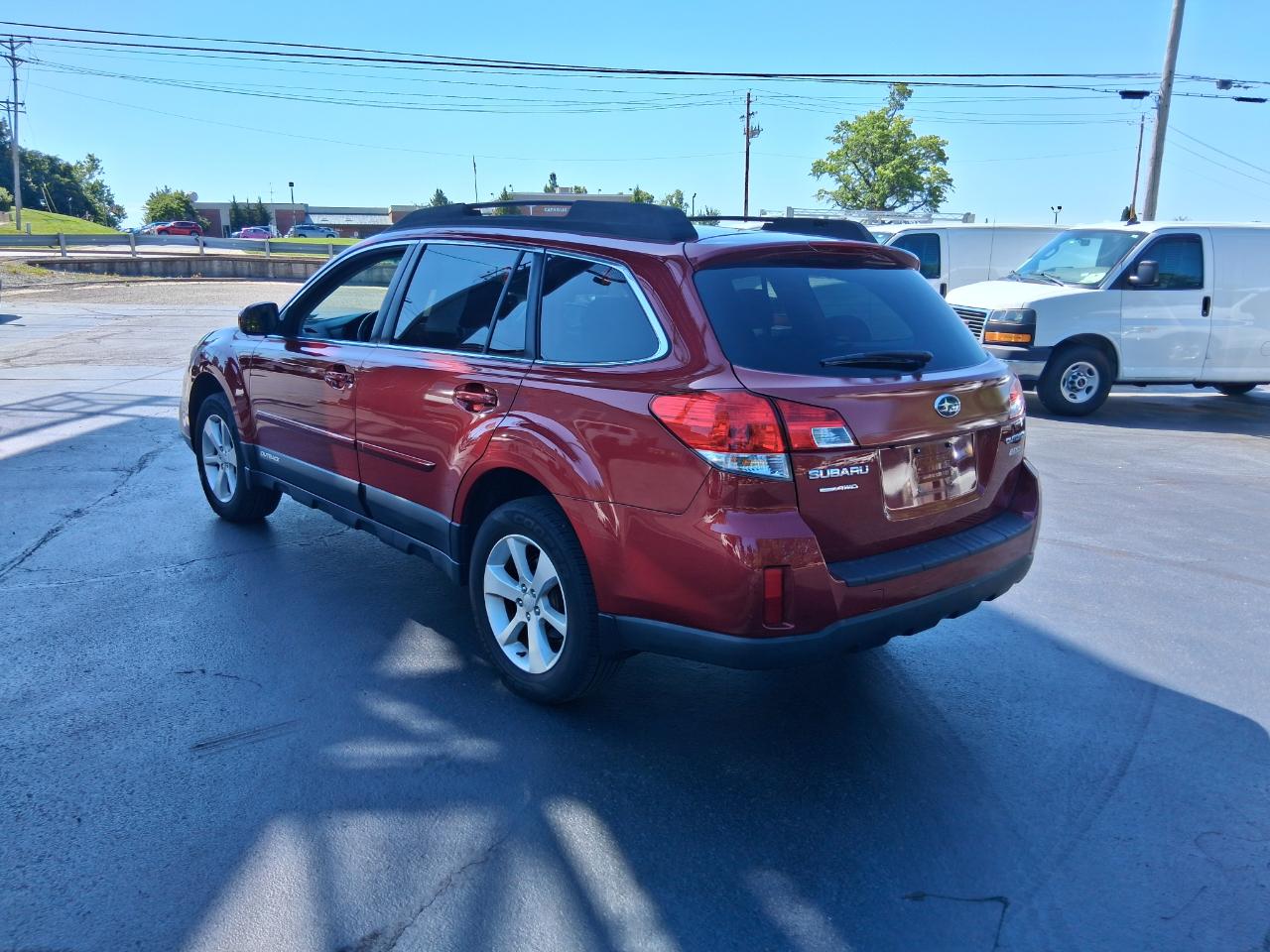Subaru Outback 2.5i Premium 2013