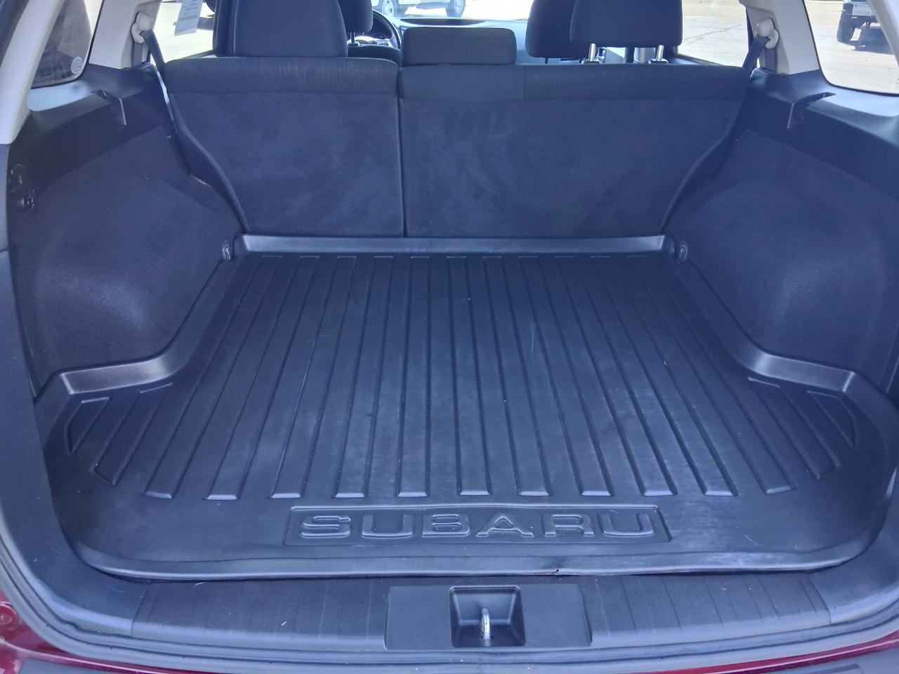 Subaru Outback 2.5i Premium 2013