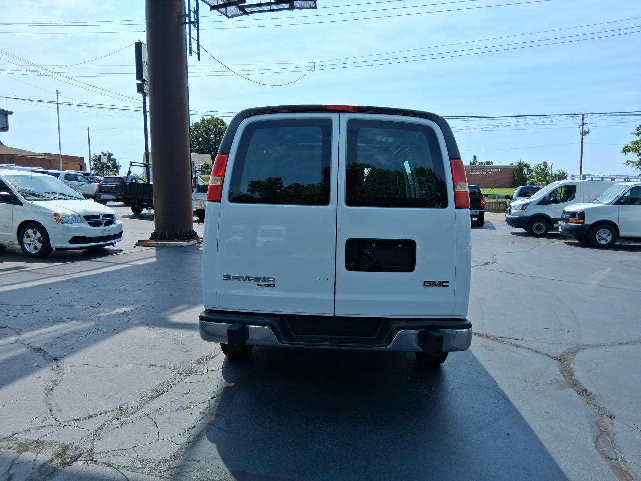 GMC Savana G2500 Cargo 2014