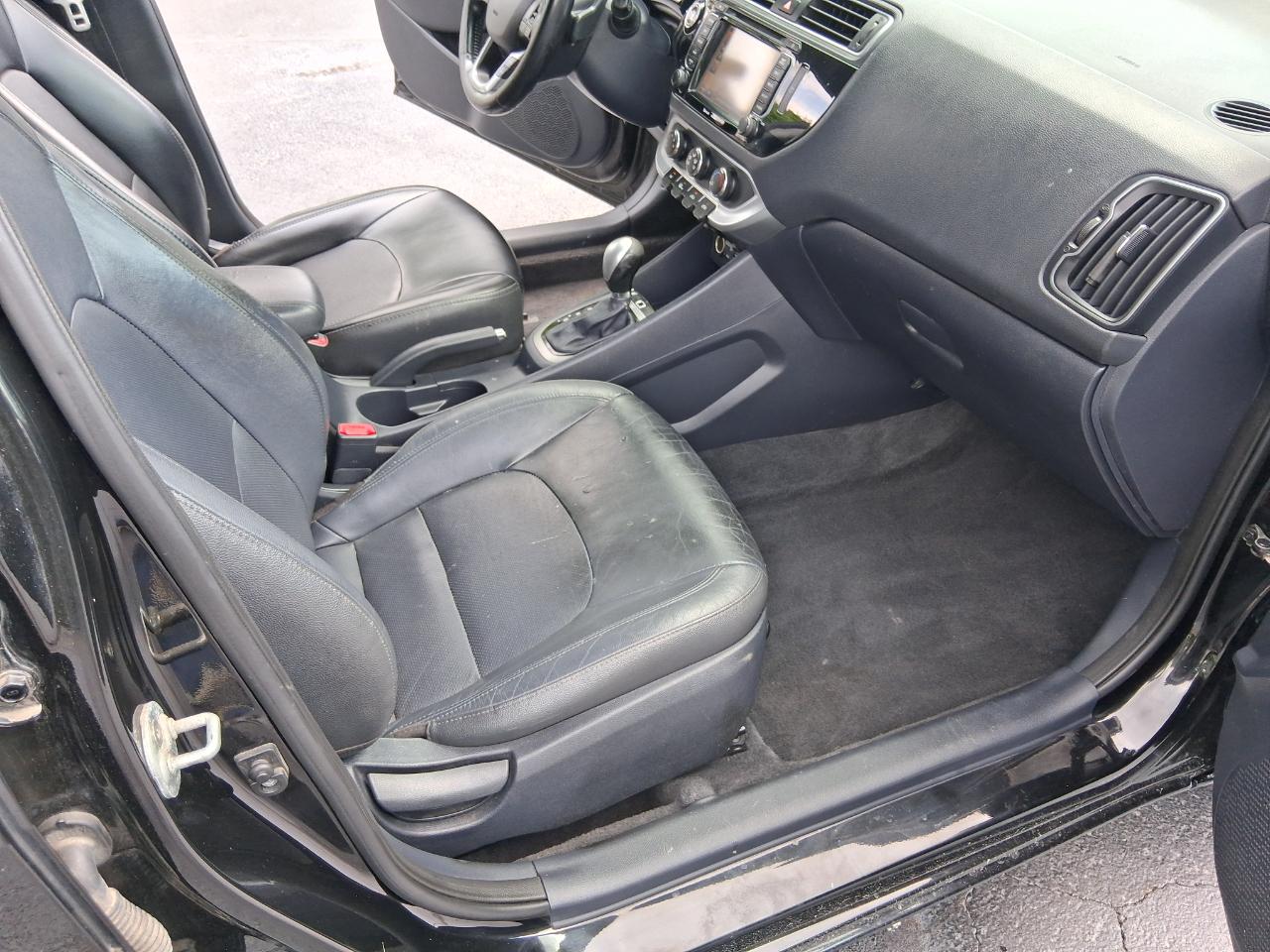Kia Rio5 EX 2017