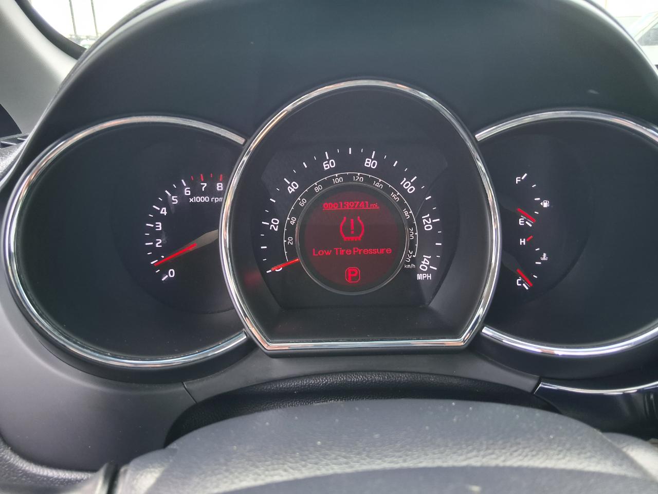 Kia Rio5 EX 2017