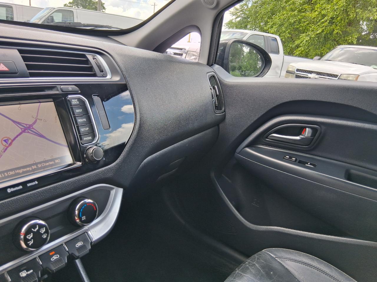 Kia Rio5 EX 2017