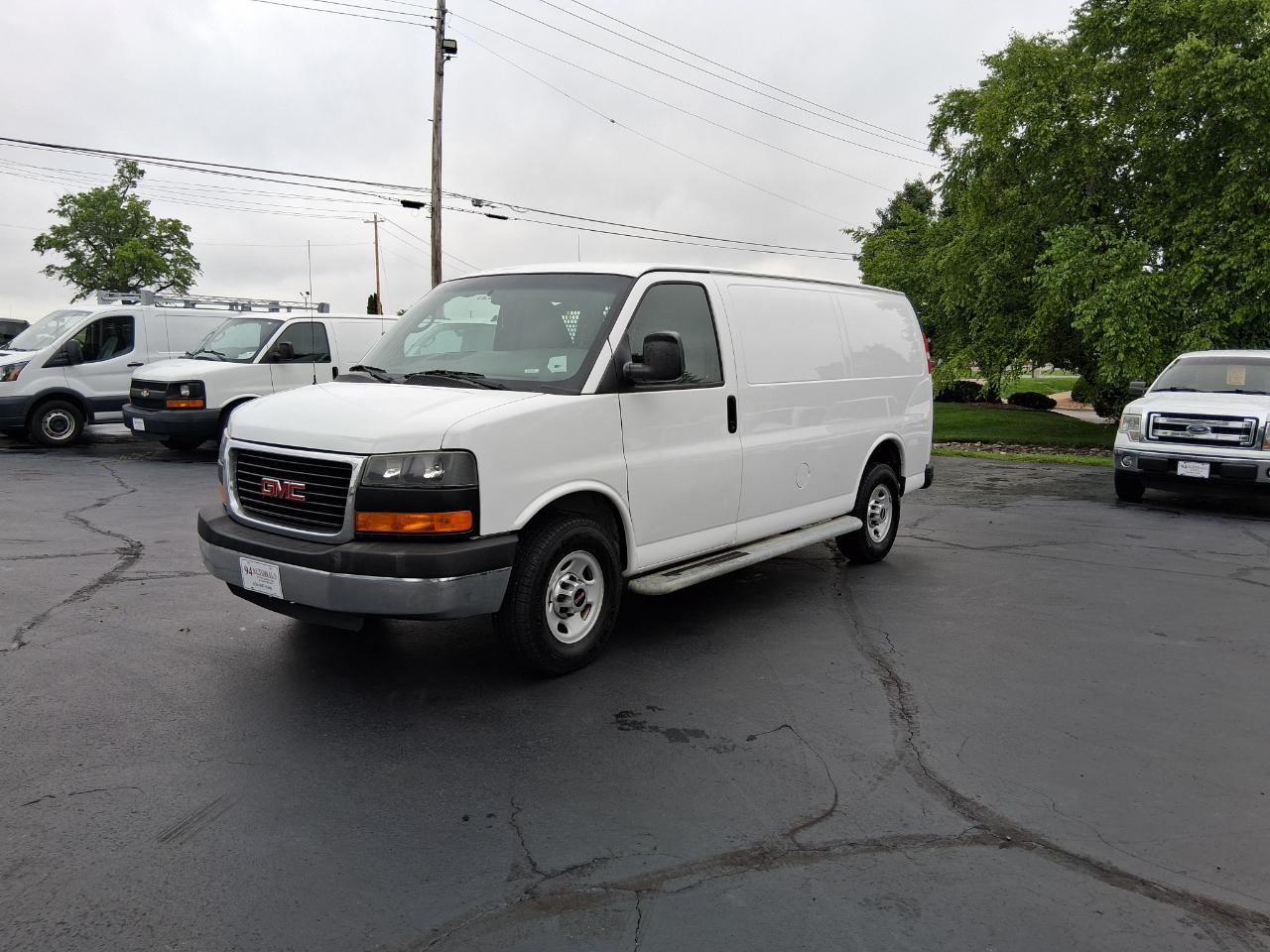 GMC Savana G2500 Cargo 2015