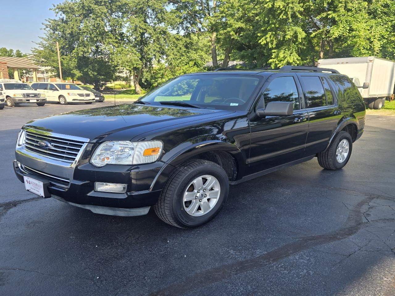 Ford Explorer XLT 4.0L 4WD 2010