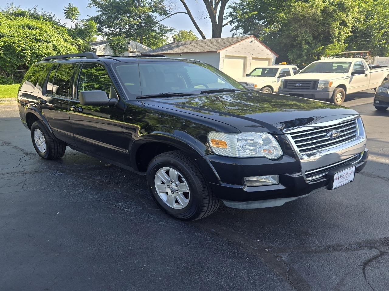 Ford Explorer XLT 4.0L 4WD 2010