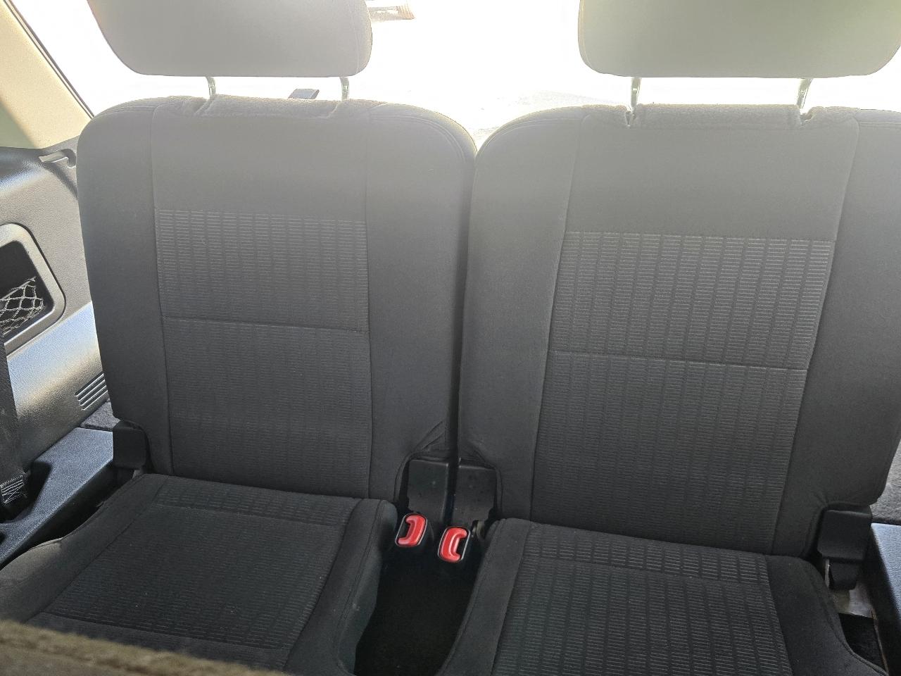 Ford Explorer XLT 4.0L 4WD 2010