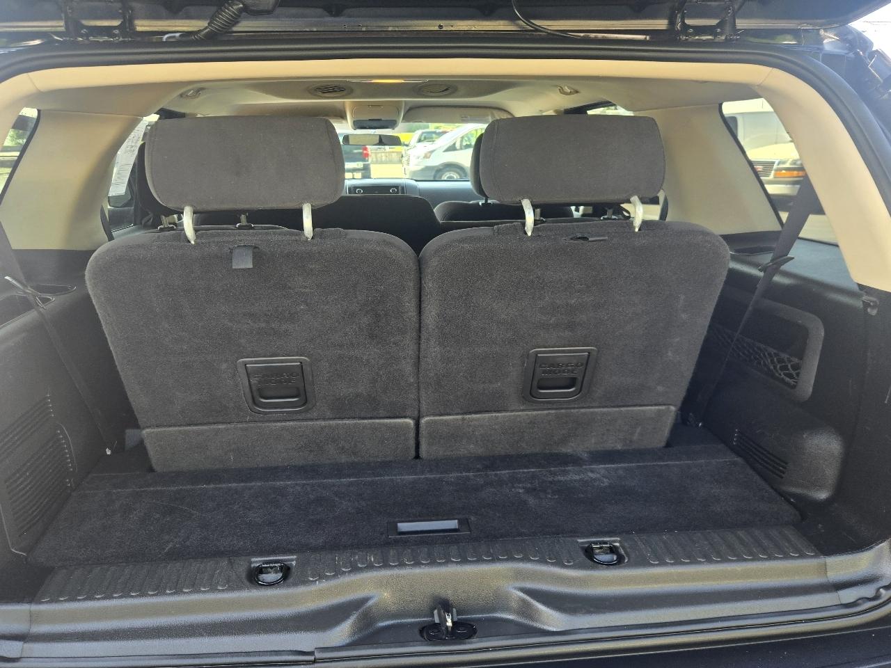 Ford Explorer XLT 4.0L 4WD 2010