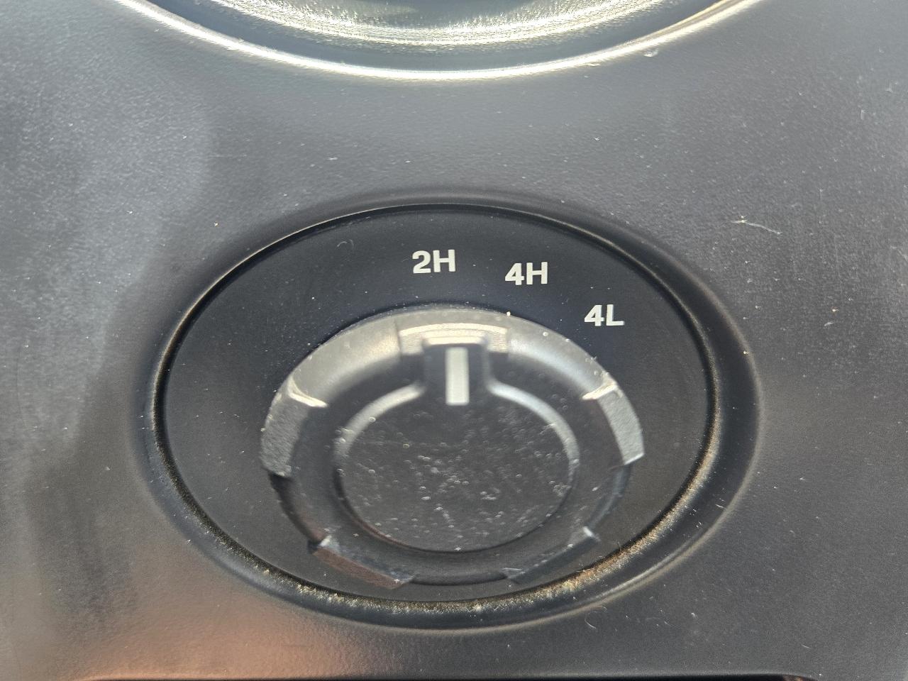 Ford F-150 XLT 8-ft. Bed 4WD 2011