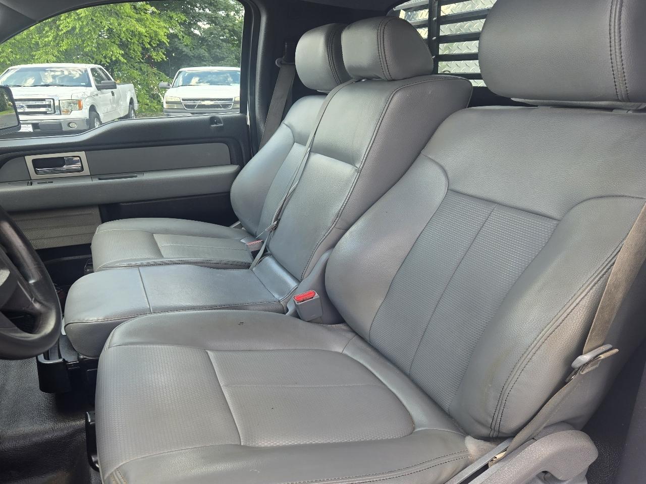 Ford F-150 XLT 8-ft. Bed 4WD 2011