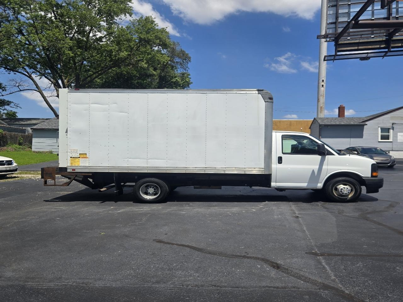Chevrolet Express G3500 159" 2017