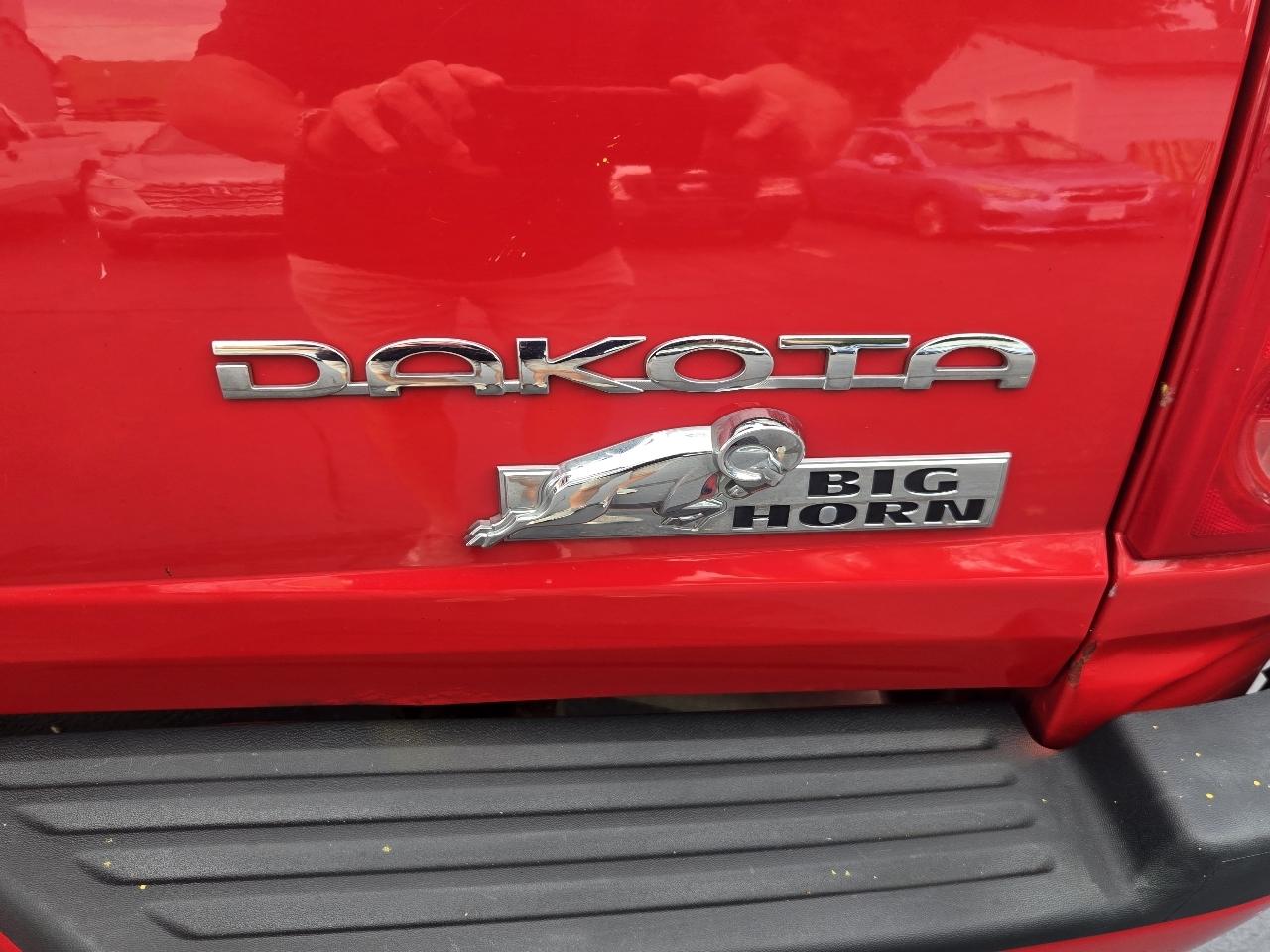 Dodge Dakota SLT Crew Cab 4WD 2011