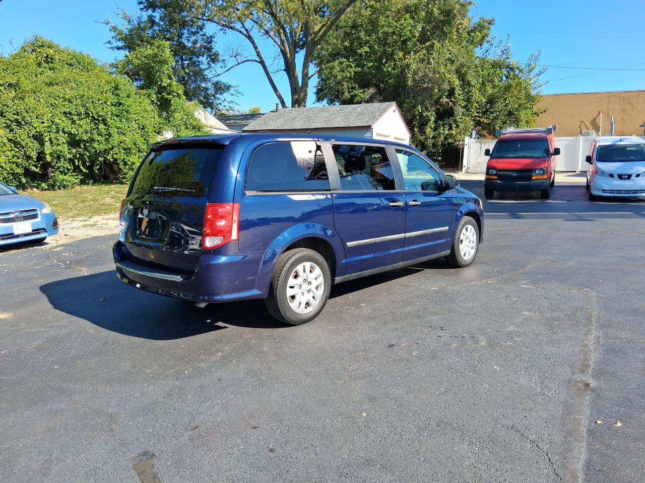RAM Cargo Van Base 2014
