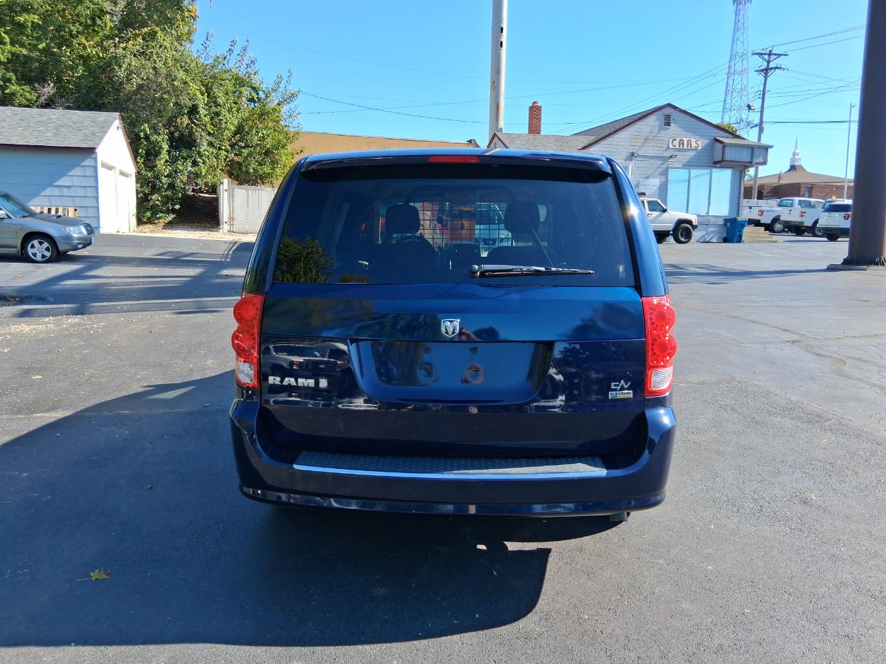 RAM Cargo Van Base 2014