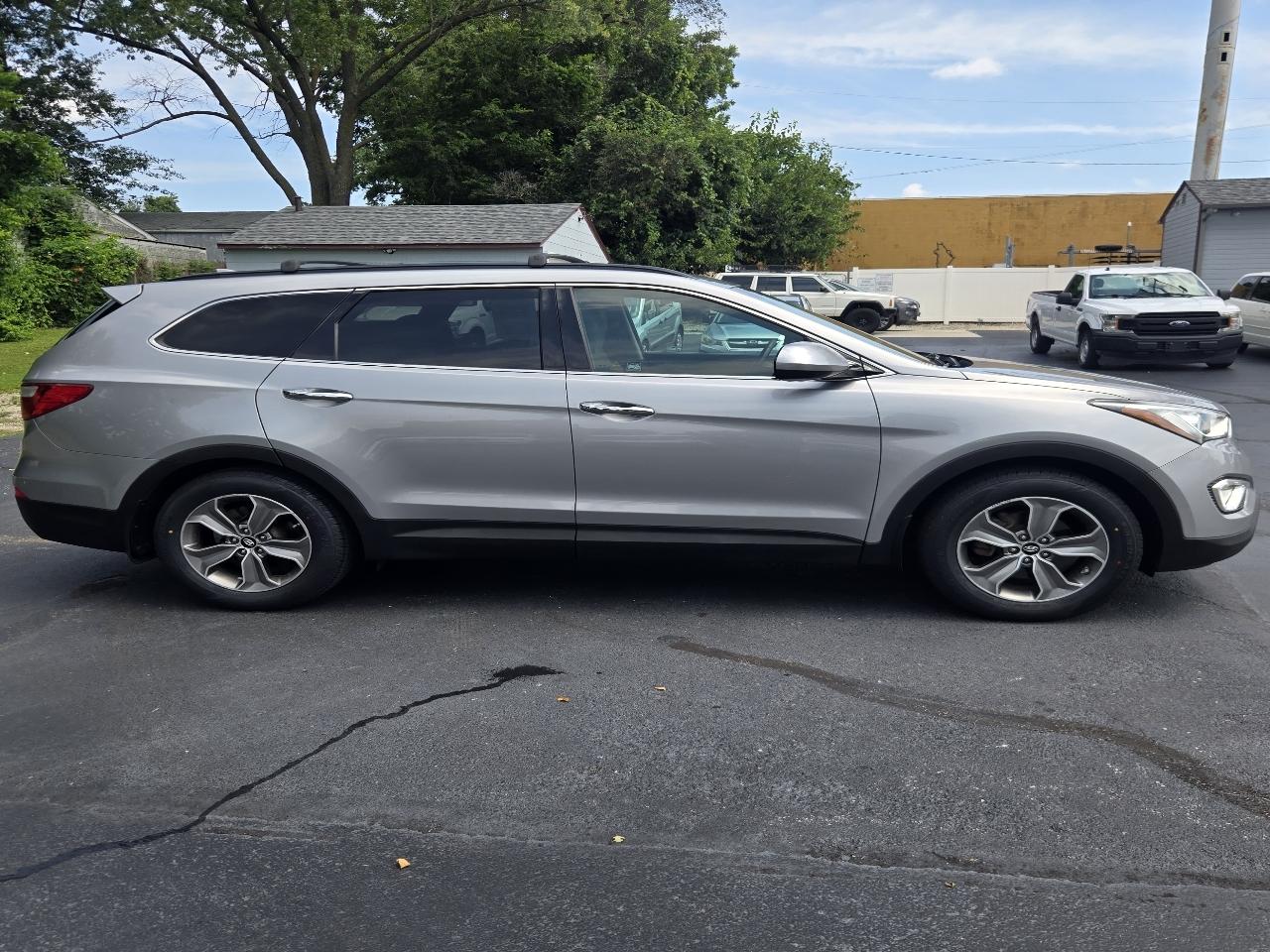 Hyundai Santa Fe GLS FWD 2014