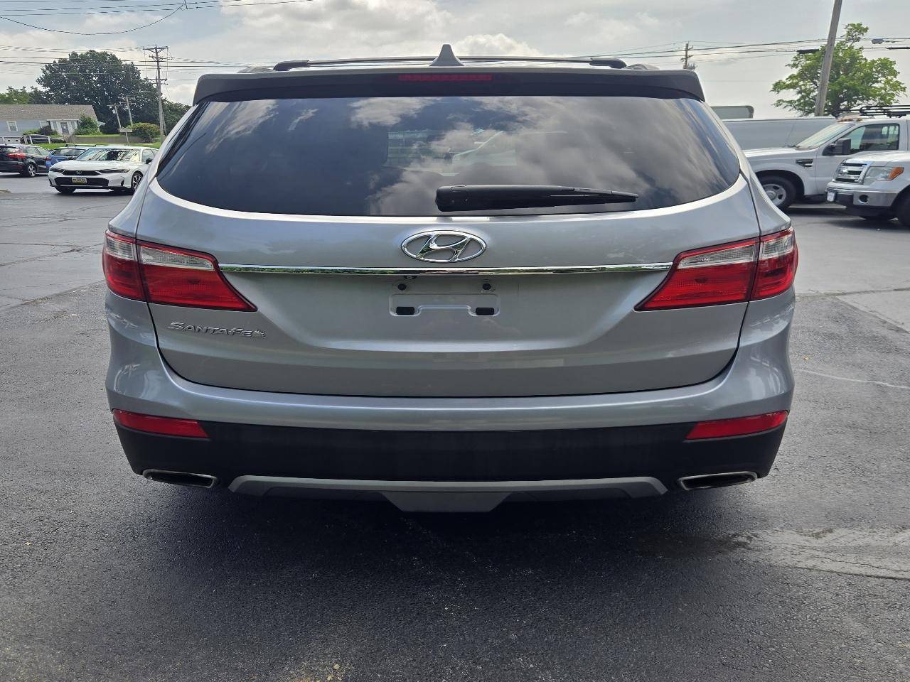 Hyundai Santa Fe GLS FWD 2014