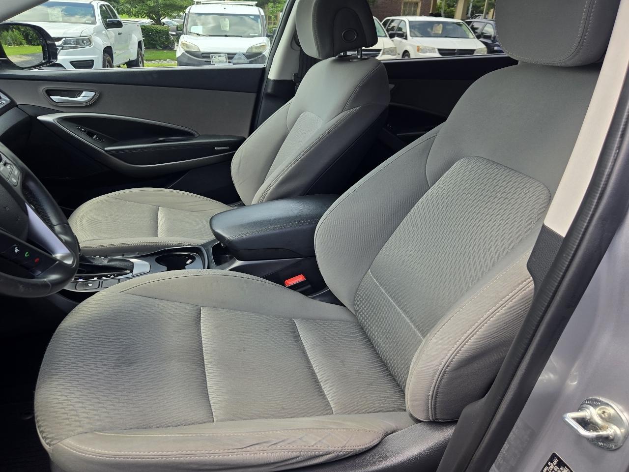 Hyundai Santa Fe GLS FWD 2014