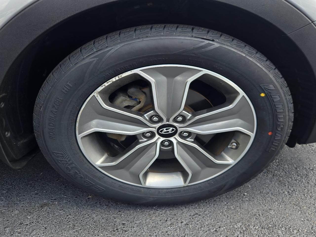Hyundai Santa Fe GLS FWD 2014