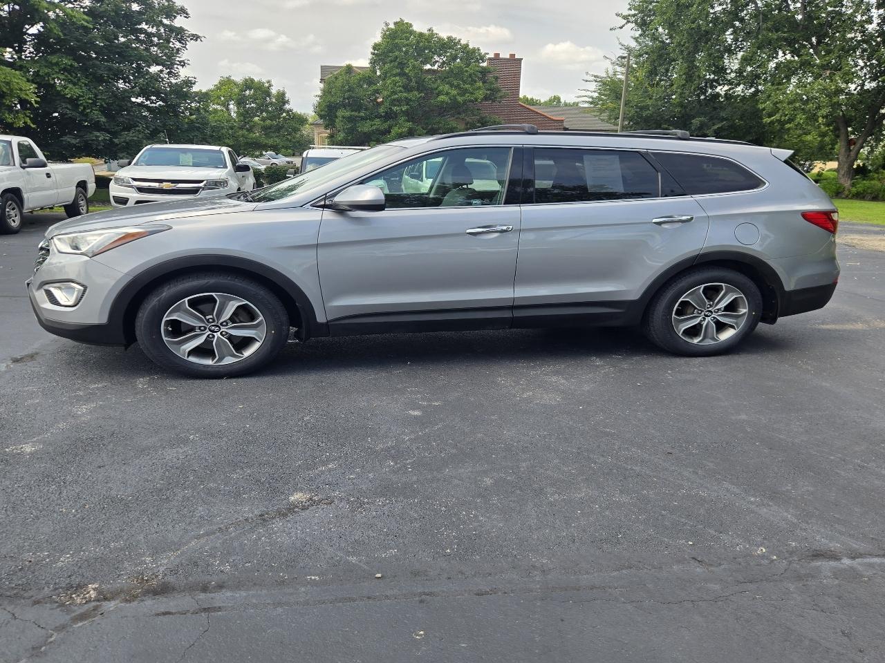 Hyundai Santa Fe GLS FWD 2014