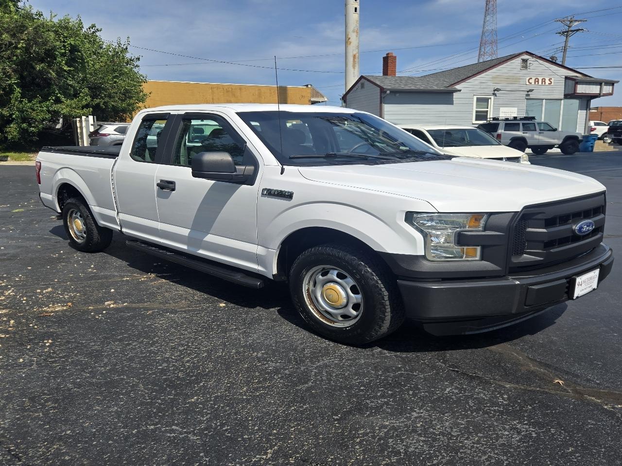 Ford F-150 XL SuperCab 6.5-ft. Bed 2WD 2015