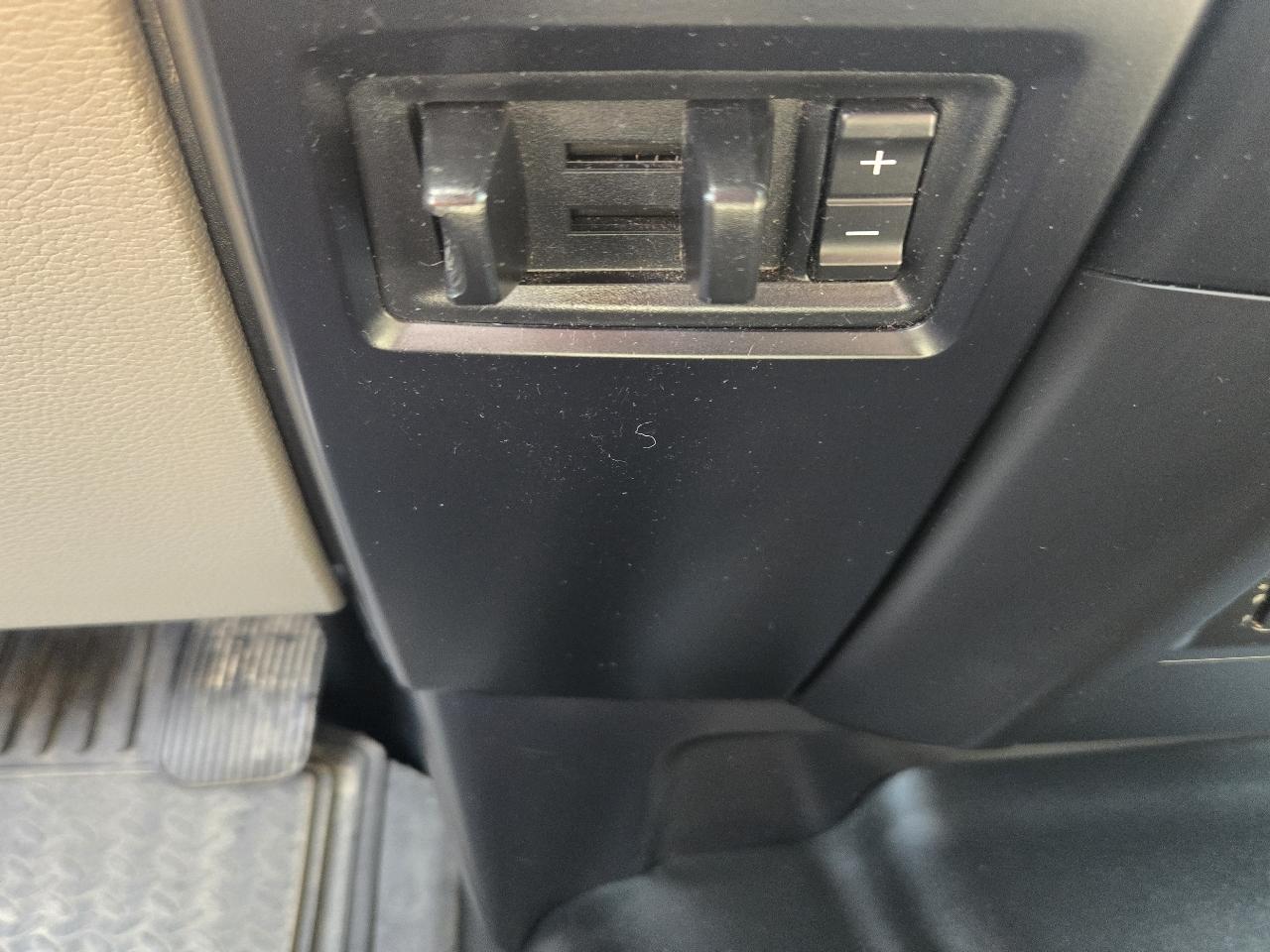 Ford F-150 XL SuperCab 6.5-ft. Bed 2WD 2015