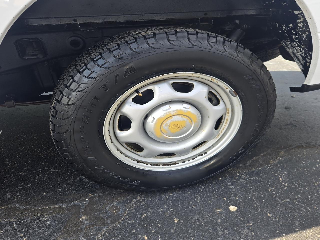 Ford F-150 XL SuperCab 6.5-ft. Bed 2WD 2015