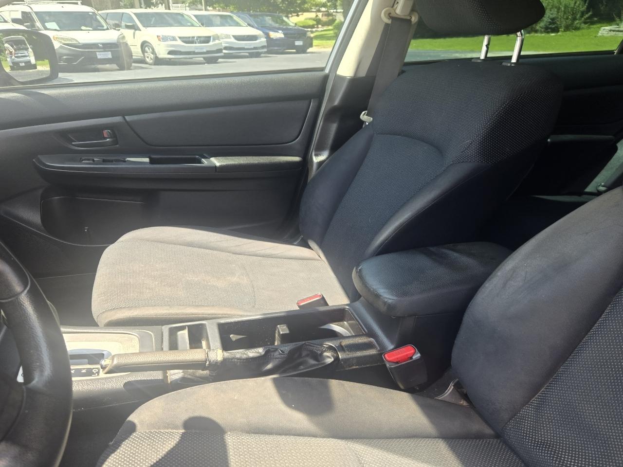 Subaru Impreza Base 4-Door 2012