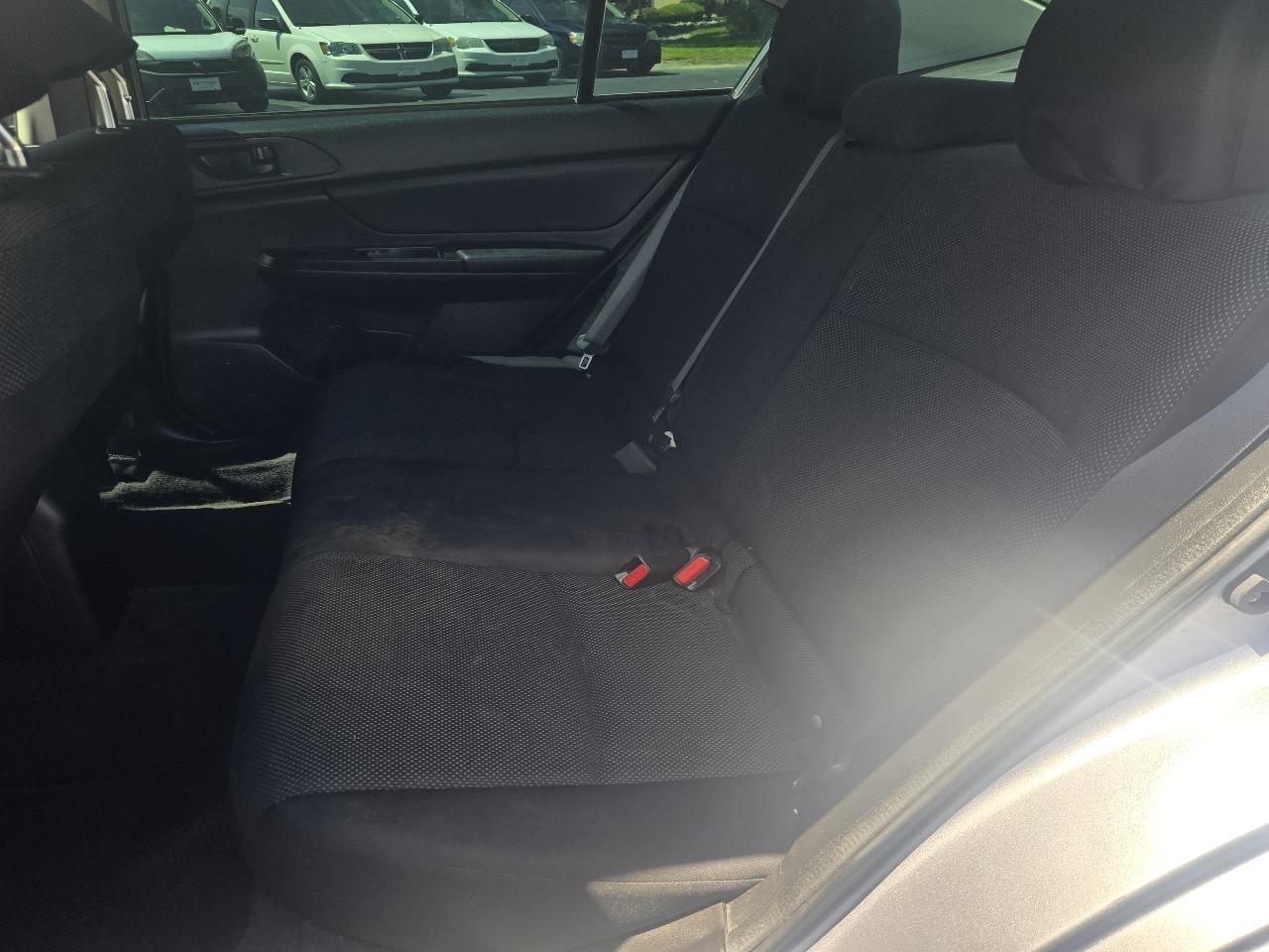 Subaru Impreza Base 4-Door 2012