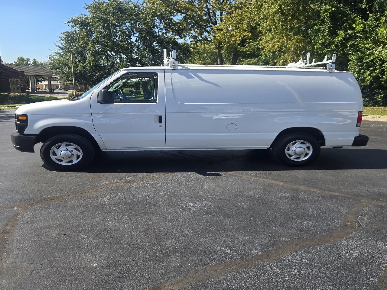 Ford Econoline E-150 2013